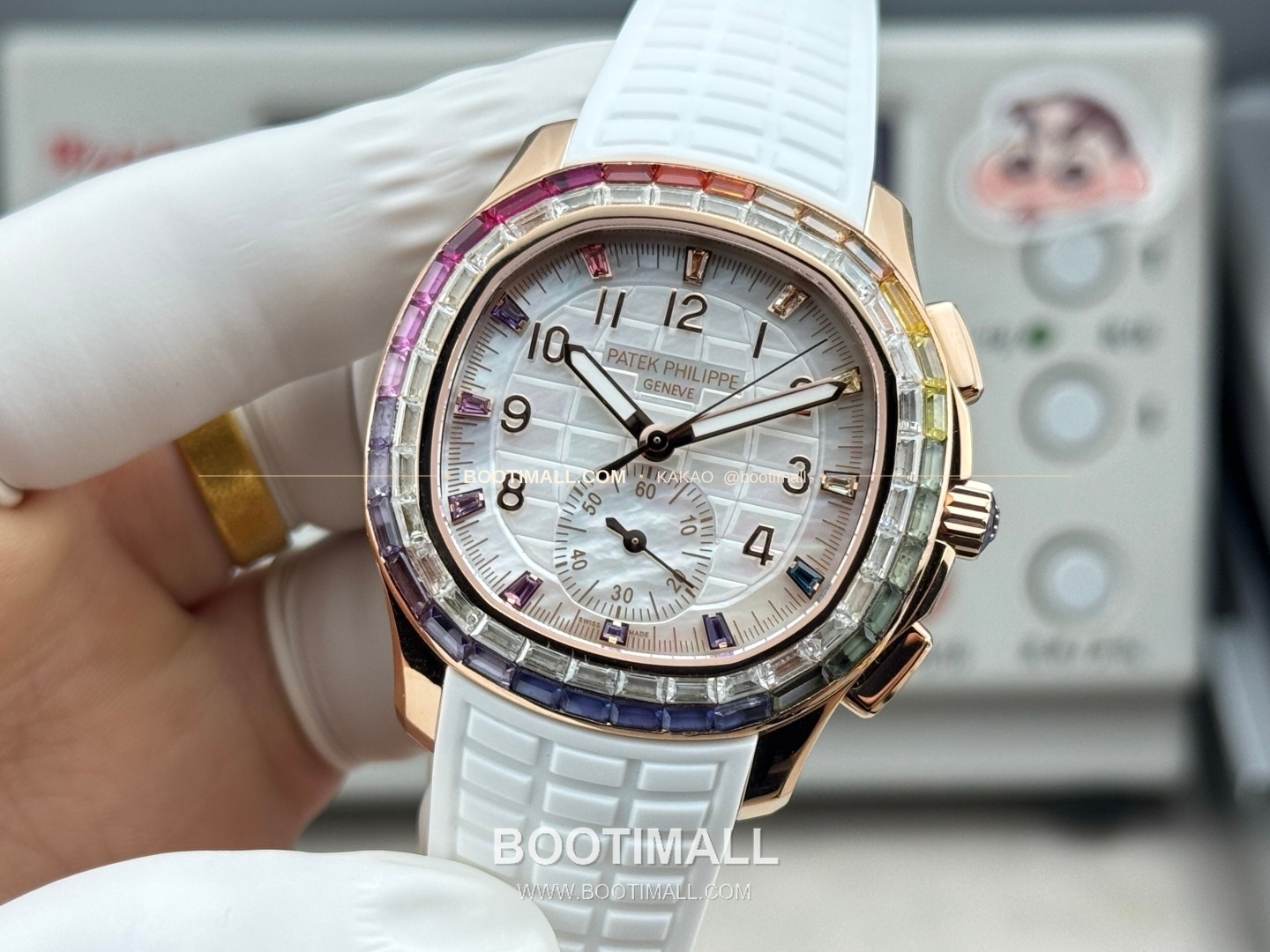 파텍필립 아쿠아넛 루체 로즈골드 레인보우 다이아 크로노그래프 오토매틱 Patek Philippe Aquanaut Luce Rose Gold Rainbow Diamond Chronograph Automatic 7968 39.9mm 3