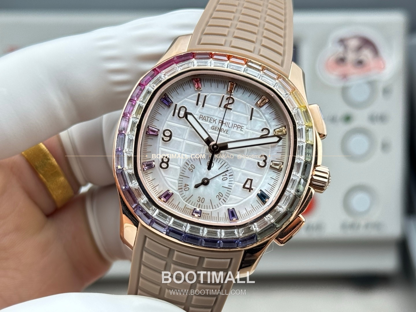 파텍필립 아쿠아넛 루체 로즈골드 레인보우 다이아 크로노그래프 오토매틱 Patek Philippe Aquanaut Luce Rose Gold Rainbow Diamond Chronograph Automatic 7968 39.9mm 3