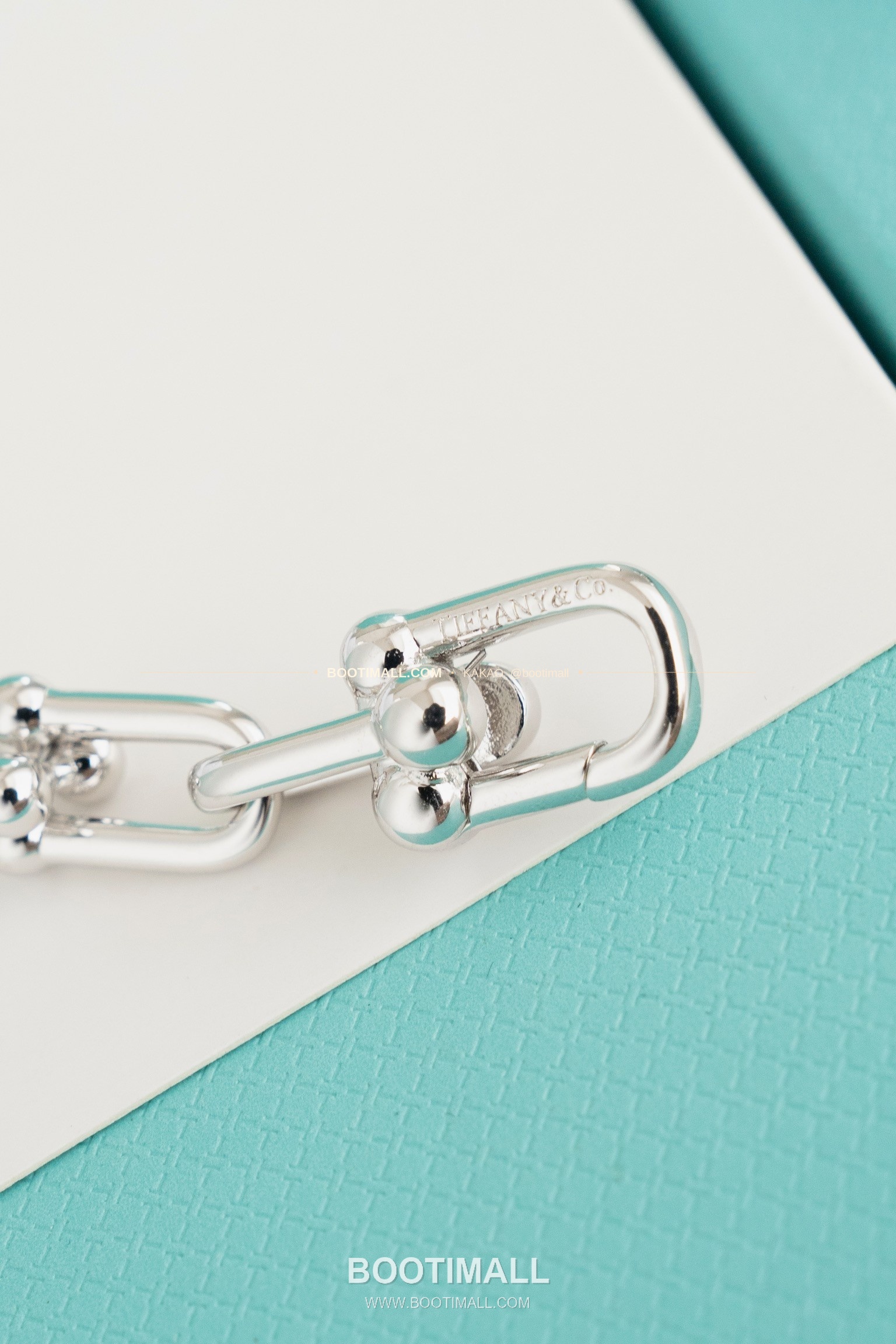 티파니 하드웨어 스틸 다이아 브레이슬릿 쿼츠 Tiffany Hardware Steel Diamond Bracelet Quartz 24mm 8