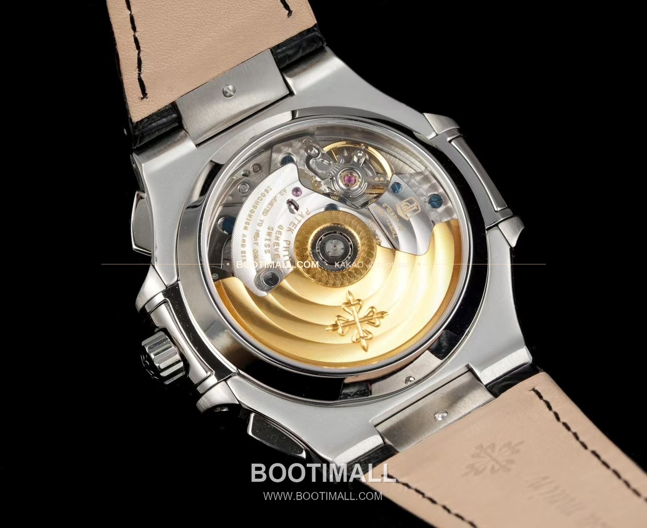 파텍필립 노틸러스 스틸 블루다이얼 크로노그래프 오토매틱 Patek Philippe Nautilus Steel Blue Dial Chronograph Automatic 5980 40.5mm 9