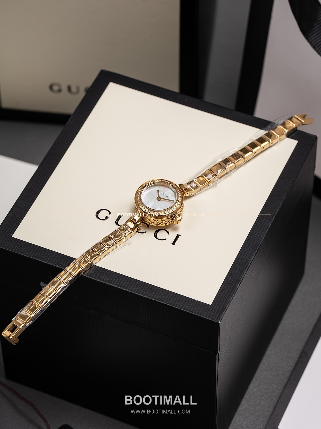 구찌 빈티지 골드톤 스틸 브레이슬릿 쿼츠 Gucci Vintage Gold Tone Steel Bracelet Quartz 22mm 2