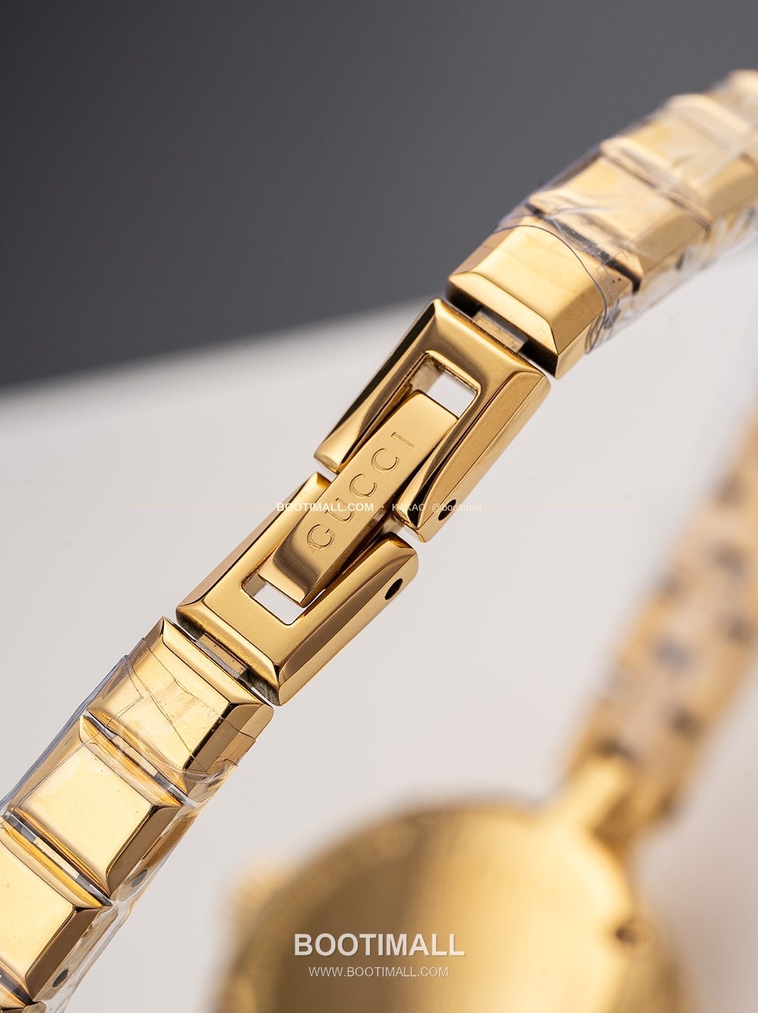 구찌 빈티지 골드톤 스틸 브레이슬릿 쿼츠 Gucci Vintage Gold Tone Steel Bracelet Quartz 22mm 9