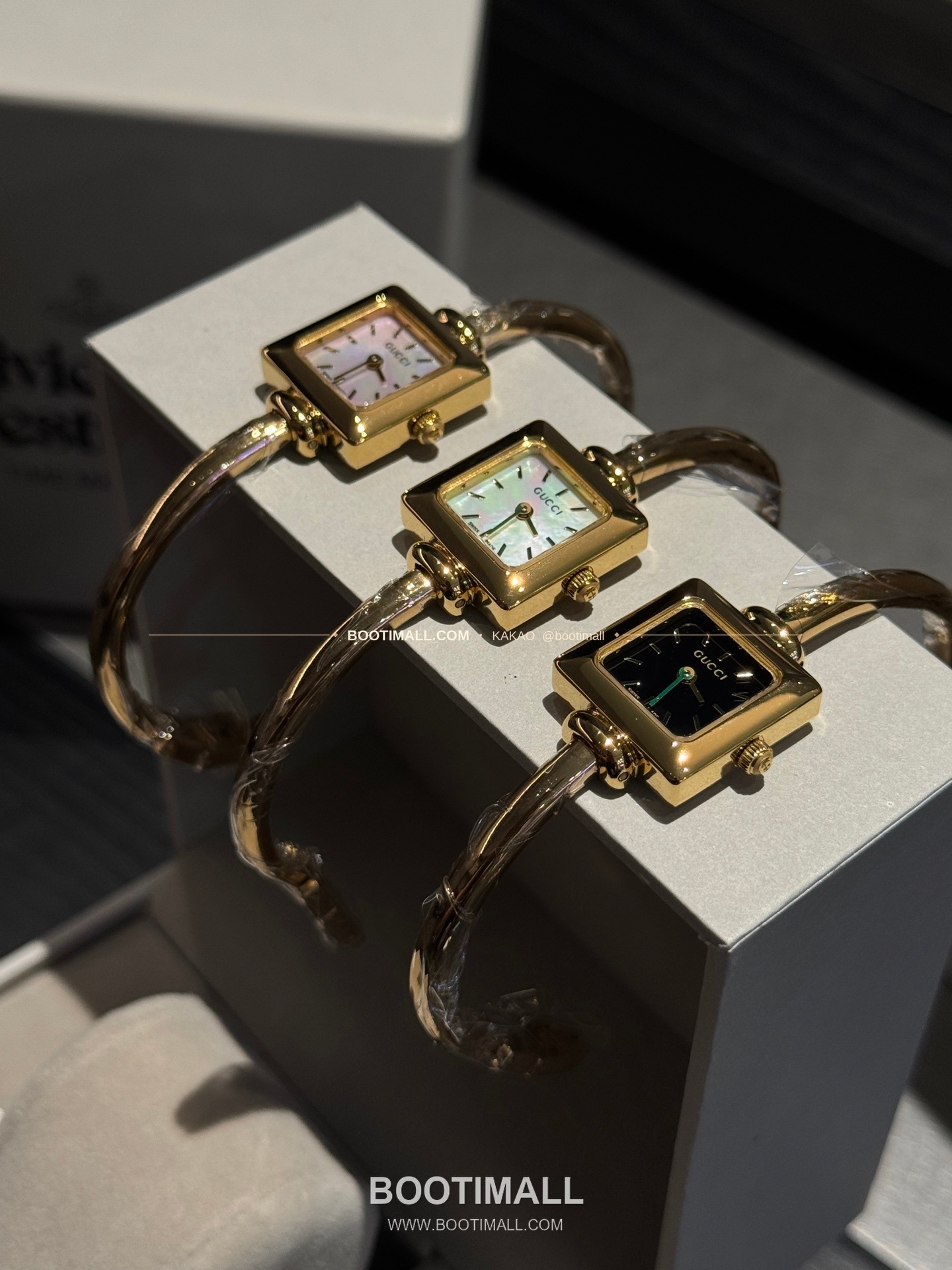 구찌 스퀘어 스틸 자개 다이얼 브레이슬릿 쿼츠 Gucci Square Steel Mother of Pearl Bracelet Quartz 20mm 1