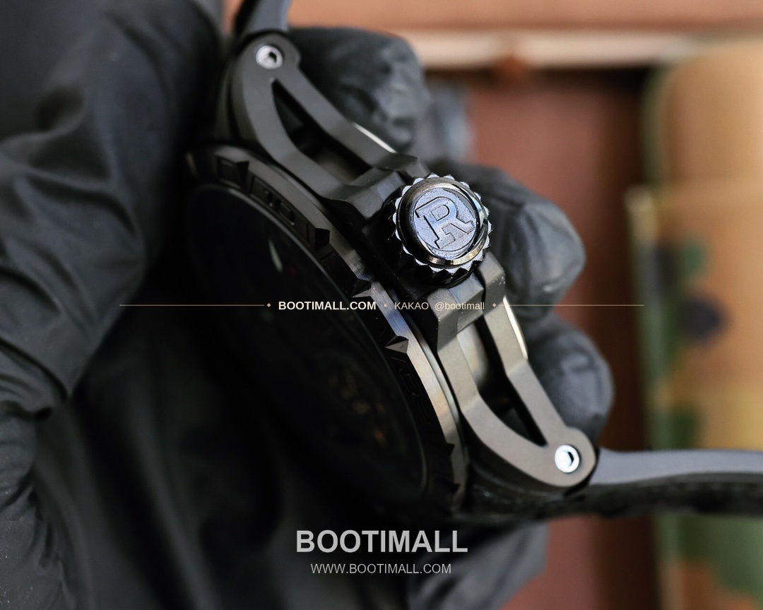 로저드뷔 엑스칼리버 스켈레톤 더블밸런스 티타늄 오토매틱 Roger Dubuis Excalibur Skeleton Double Balance Titanium Automatic 46mm 5