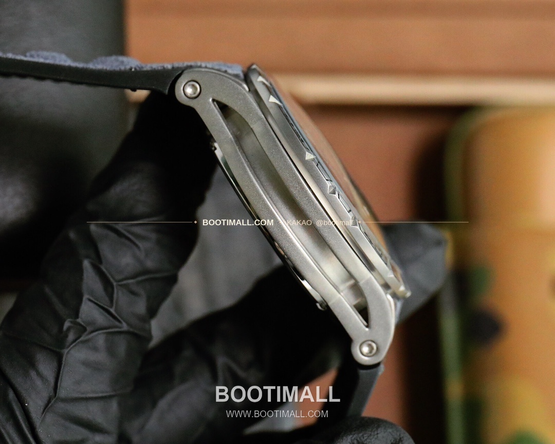 로저드뷔 엑스칼리버 스켈레톤 더블밸런스 DLC 티타늄 오토매틱 Roger Dubuis Excalibur Skeleton Double Balance DLC Titanium Automatic 46mm 6