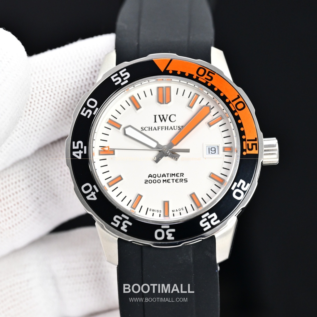 IWC 아쿠아타이머 스틸 블랙 베젤 오토매틱 IWC Aquatimer Steel Black Bezel Automatic 44mm 2