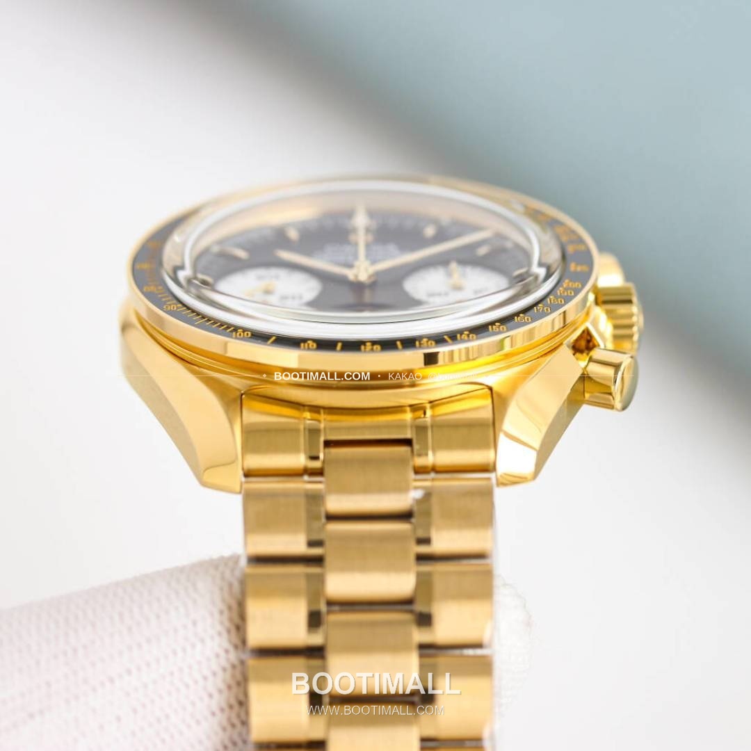 오메가 스피드마스터 문워치 리버스 팬더 크로노그래프 매뉴얼 Omega Speedmaster Moonwatch Reverse Panda Chronograph Manual 42mm 4