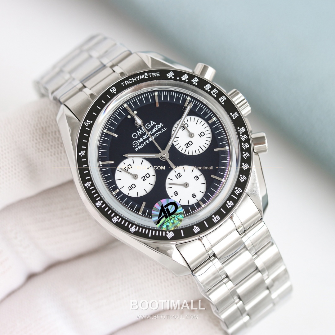 오메가 스피드마스터 문워치 리버스 팬더 크로노그래프 매뉴얼 Omega Speedmaster Moonwatch Reverse Panda Chronograph Manual 42mm 1