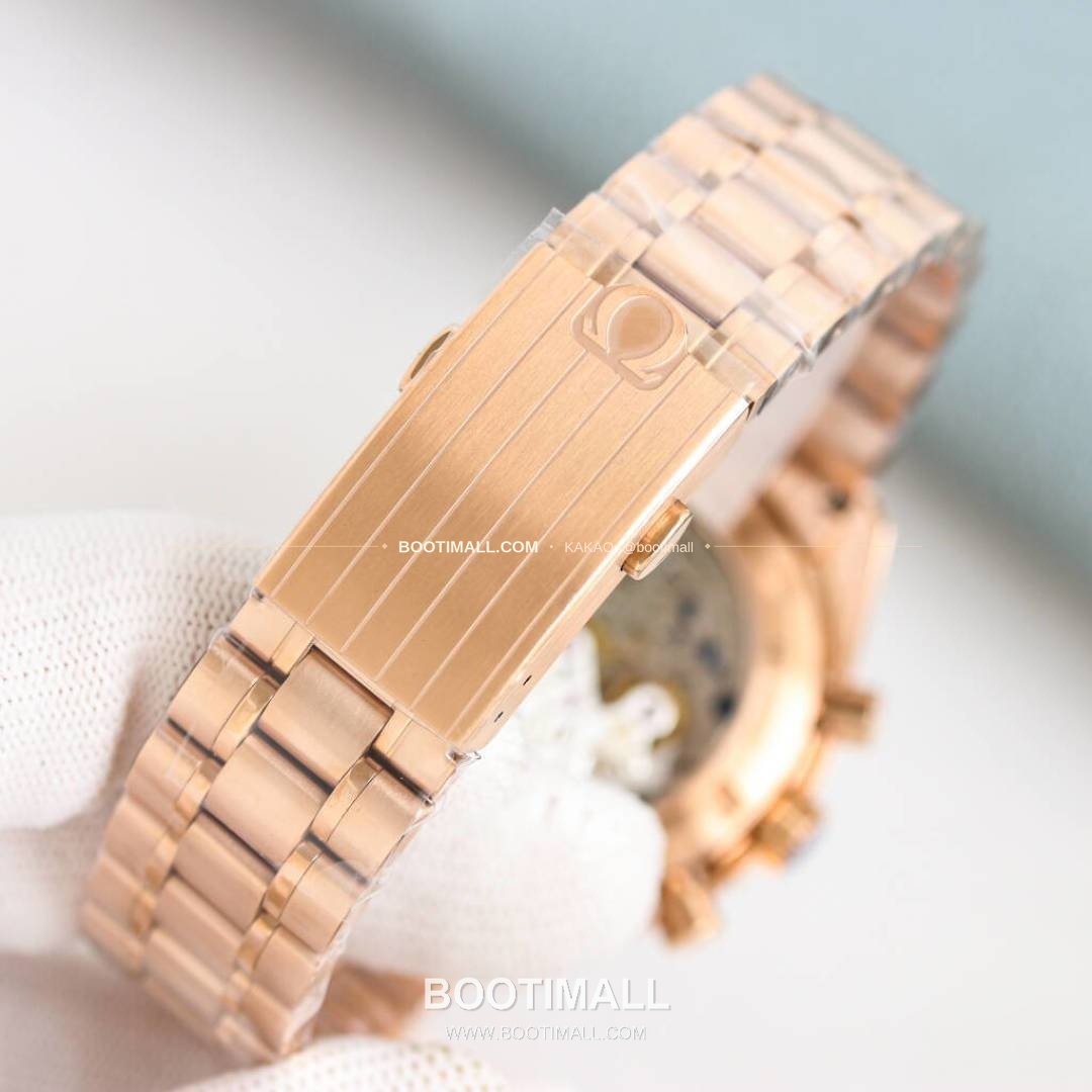 오메가 스피드마스터 문워치 리버스 팬더 크로노그래프 매뉴얼 Omega Speedmaster Moonwatch Reverse Panda Chronograph Manual 42mm 7