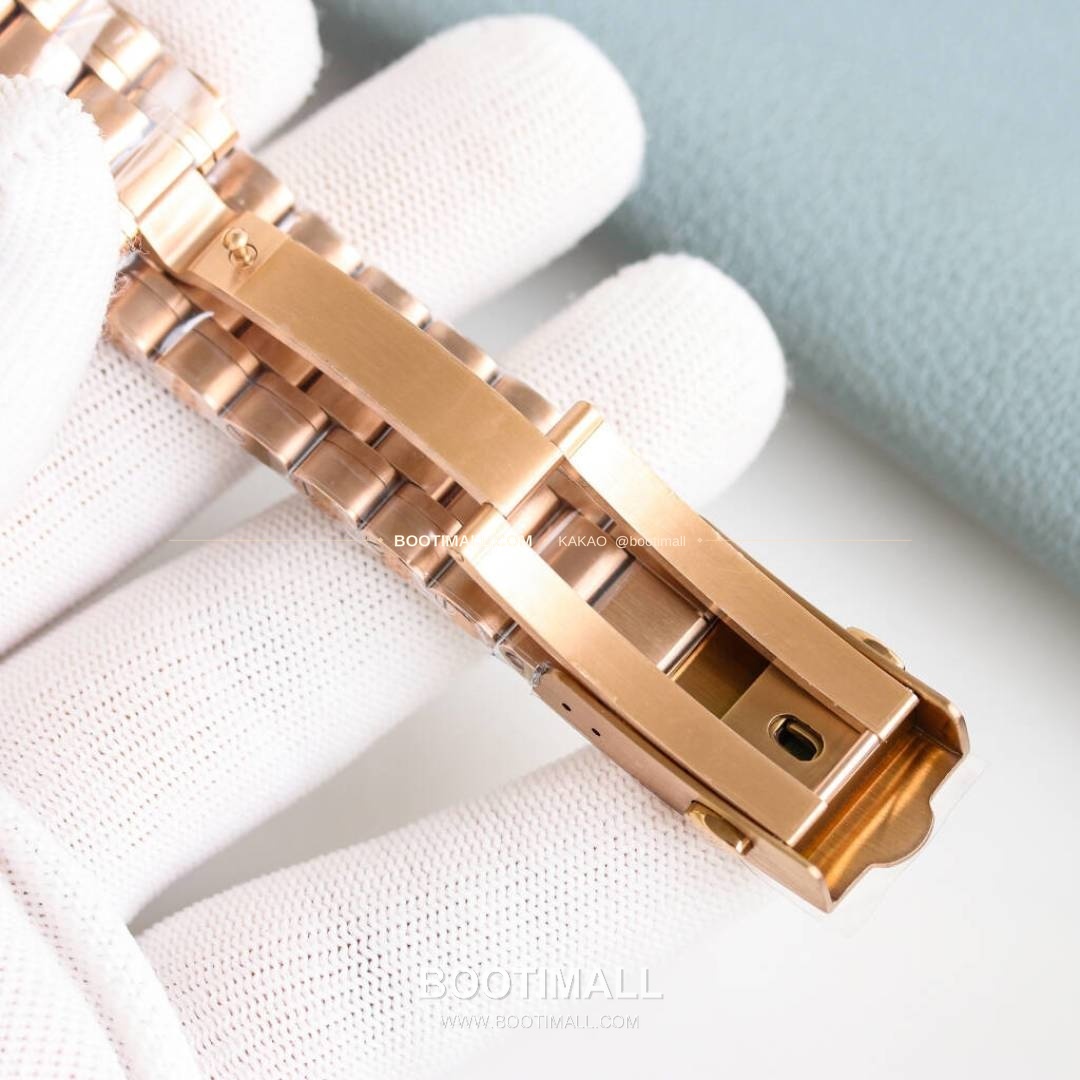 오메가 스피드마스터 문워치 리버스 팬더 크로노그래프 매뉴얼 Omega Speedmaster Moonwatch Reverse Panda Chronograph Manual 42mm 8