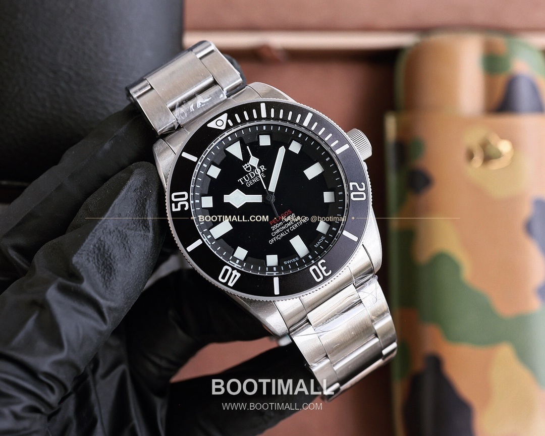 튜더 헤리티지 블랙베이 스틸 브레이슬릿 오토매틱 Tudor Heritage Black Bay Steel Bracelet Automatic 42mm 3