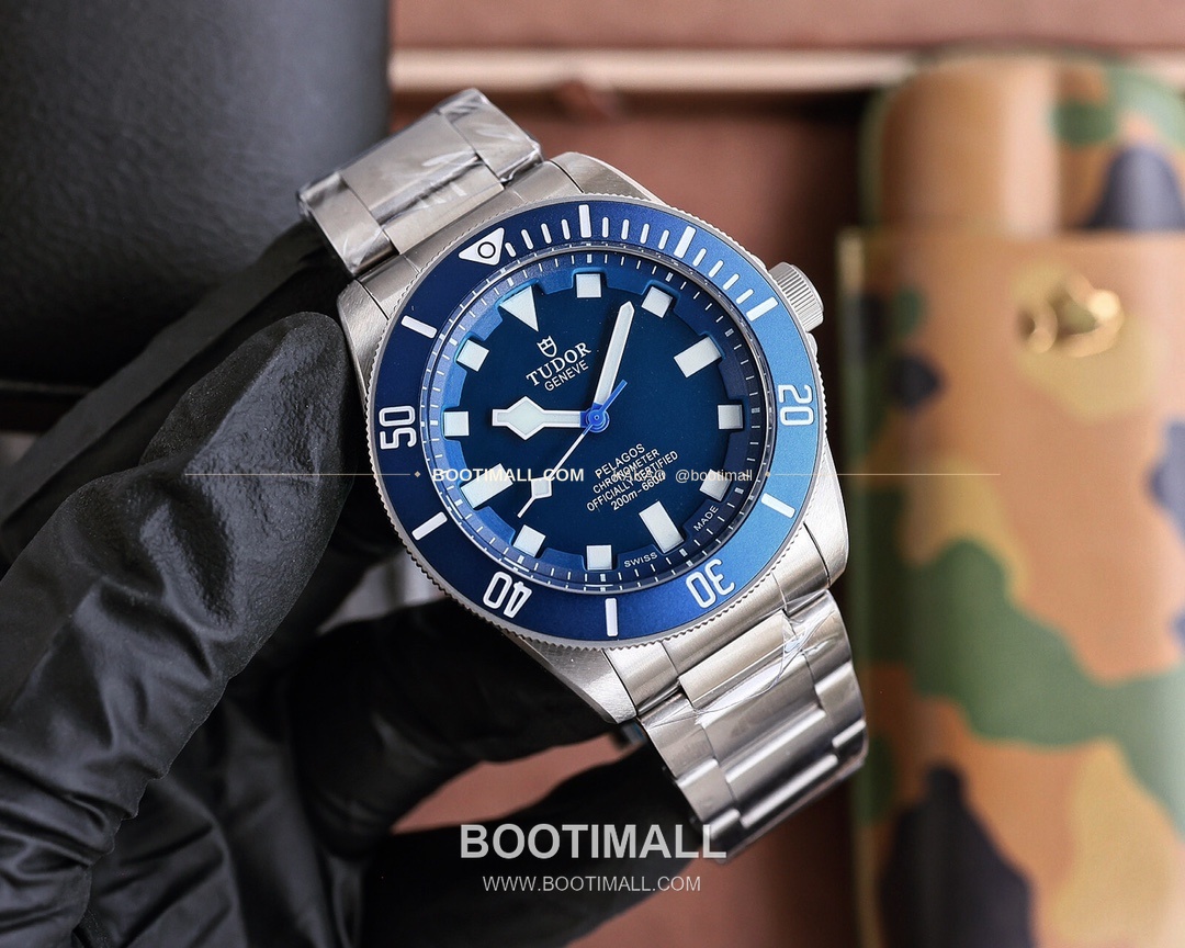 튜더 헤리티지 블랙베이 스틸 브레이슬릿 오토매틱 Tudor Heritage Black Bay Steel Bracelet Automatic 42mm 3