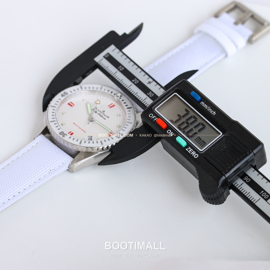 블랑팡 피프티패덤즈 바티스카프 세라믹 오토매틱 Blancpain Fifty Fathoms Bathyscaphe Ceramic Automatic 5100-1130 38mm 4