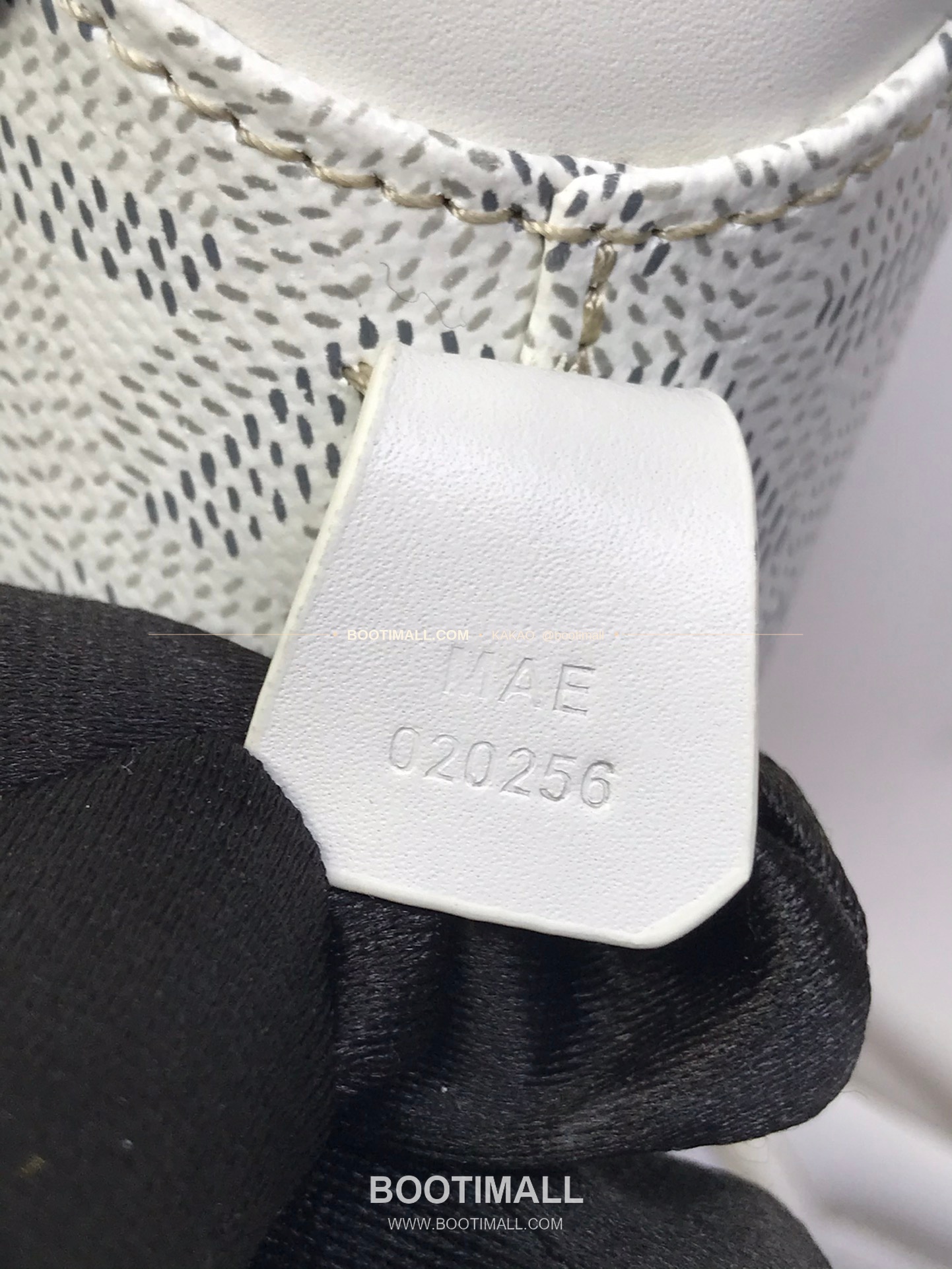 고야드 방돔 나노 캔버스 쉘 토트백 Goyard Vendome Nano Canvas Shell Tote Bag 020256 16cm 9