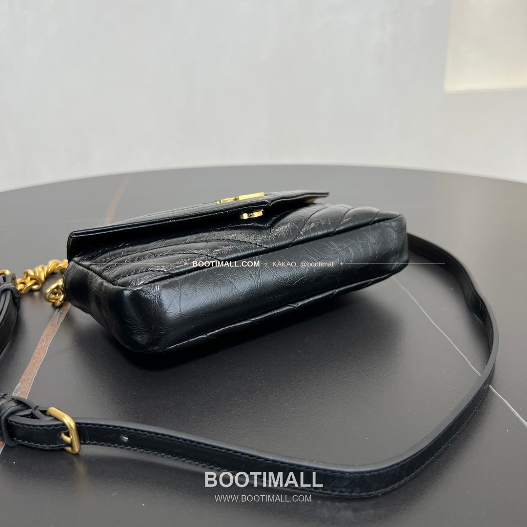 생로랑 컬리지 카프스킨 카산드라 퀼팅 체인 숄더백 Saint Laurent College Calfskin Cassandre Quilted Chain Shoulder Bag 779430 20cm 10