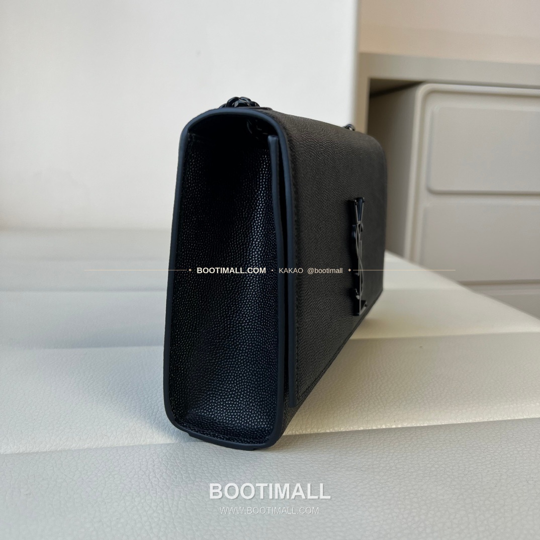 생로랑 모노그램 카프스킨 그레인 체인 숄더백 Saint Laurent Monogram Calfskin Grain Chain Shoulder Bag 364021 24cm 3