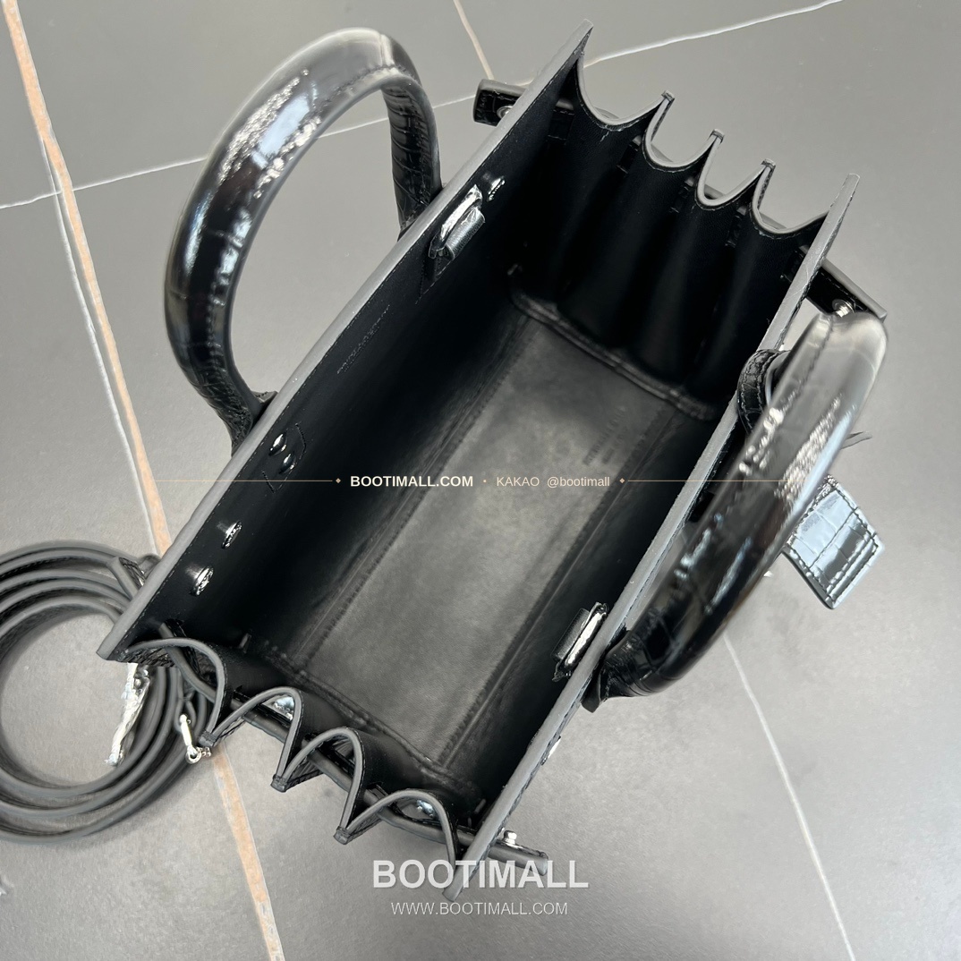 생로랑 베이비 카프스킨 아코디언 토트 숄더백 Saint Laurent Baby Calfskin Accordion Tote Shoulder Bag 340778 22cm 7