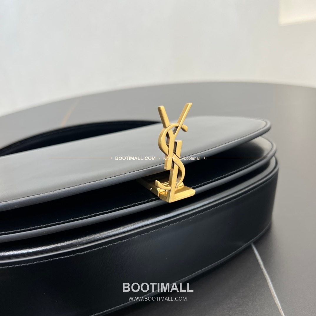 생로랑 하프문 카프스킨 카산드라 플랩 숄더백 Saint Laurent Half Moon Calfskin Cassandre Flap Shoulder Bag 787671 24cm 9