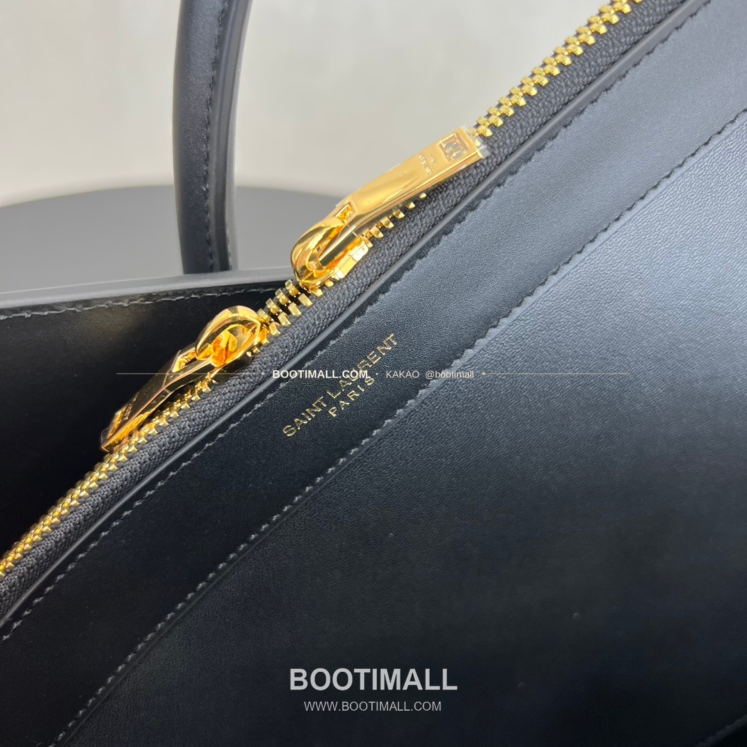 생로랑 삭 드 주르 카프스킨 아코디언 토트 숄더백 Saint Laurent Sac De Jour Calfskin Accordion Tote Shoulder Bag 324823 32cm 13