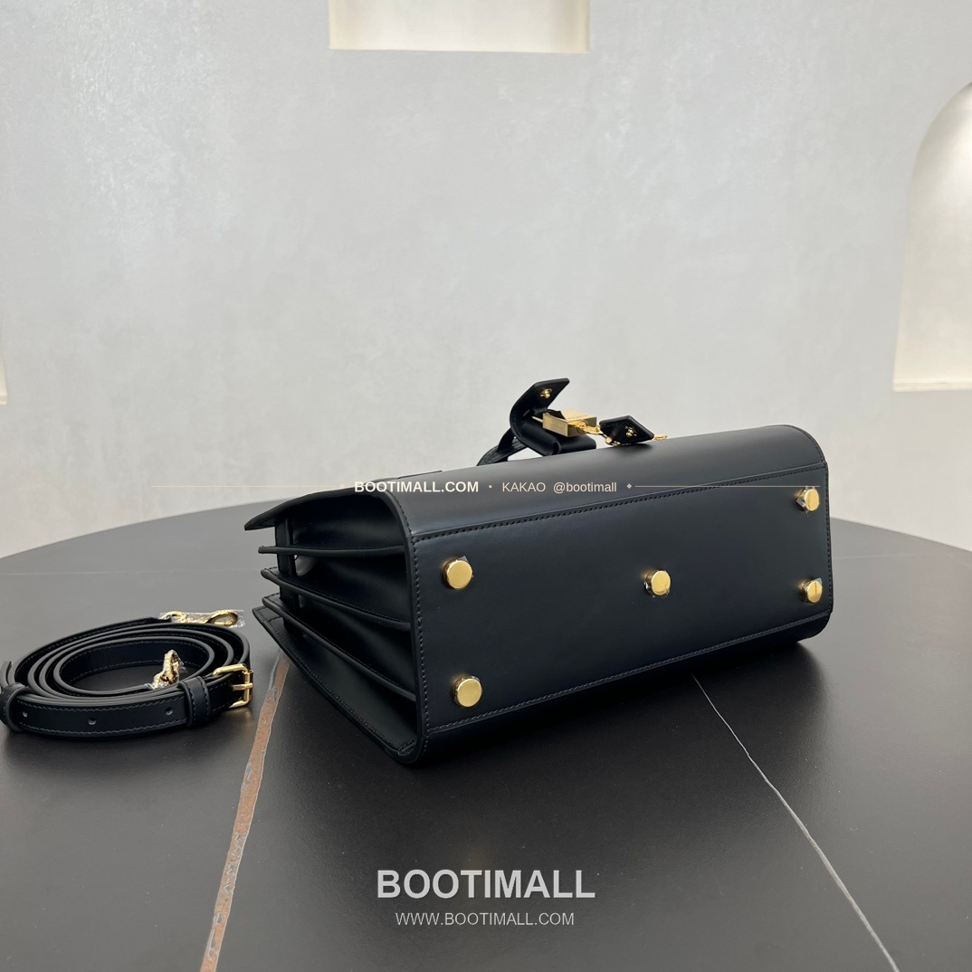 생로랑 삭 드 주르 카프스킨 아코디언 토트 숄더백 Saint Laurent Sac De Jour Calfskin Accordion Tote Shoulder Bag 377183 26cm 9