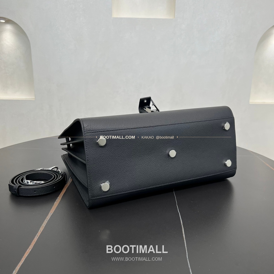 생로랑 삭 드 주르 카프스킨 다이아 엠보 아코디언 토트 숄더백 Saint Laurent Sac De Jour Calfskin Diamond Embossed Accordion Tote Shoulder Bag 378299 32cm 8