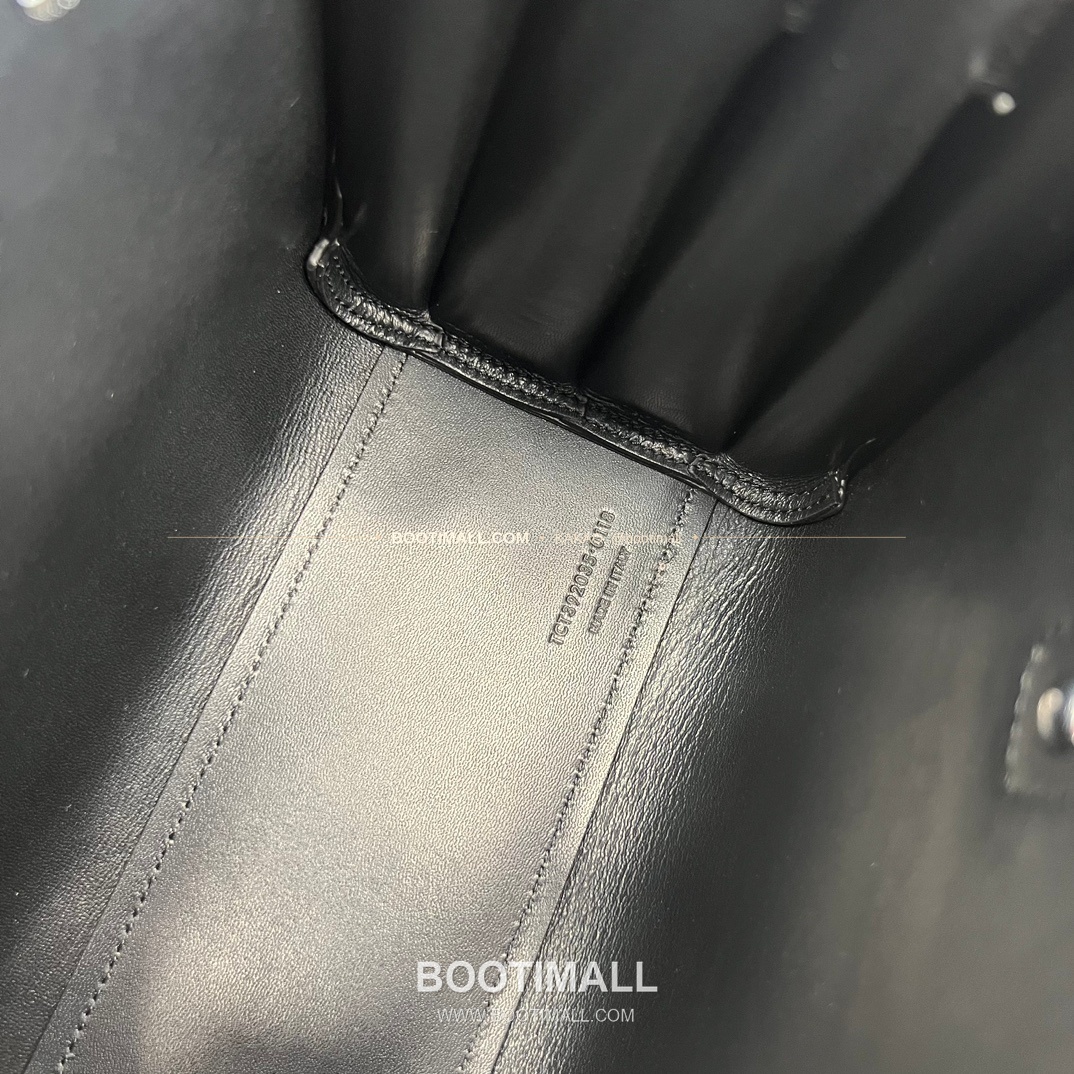 생로랑 삭 드 주르 카프스킨 다이아 엠보 아코디언 토트 숄더백 Saint Laurent Sac De Jour Calfskin Diamond Embossed Accordion Tote Shoulder Bag 340778 22cm 13