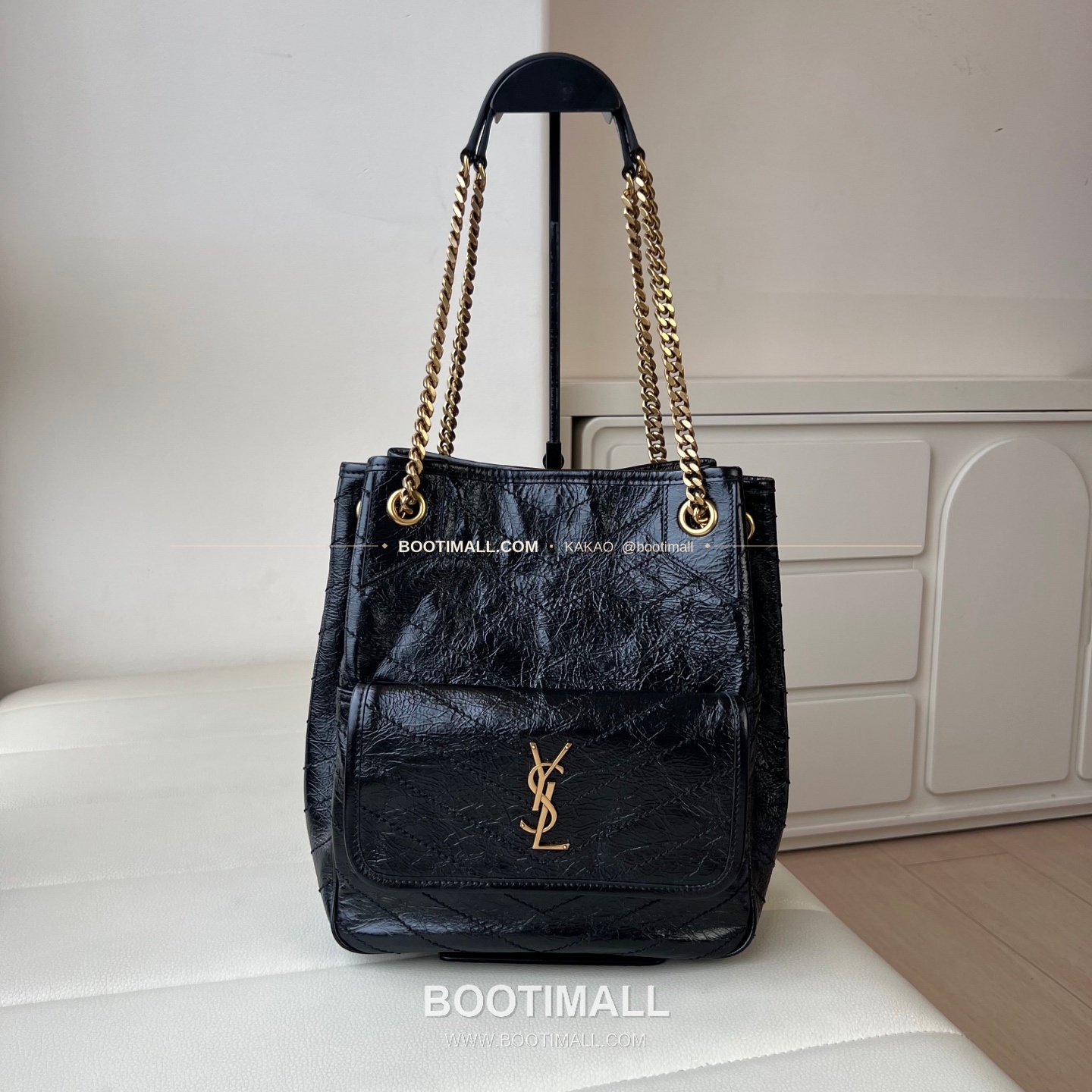 생로랑 니키 카프스킨 빈티지 V퀼팅 토트 숄더백 Saint Laurent Niki Calfskin Vintage V Quilted Tote Shoulder Bag 862295 30cm 5