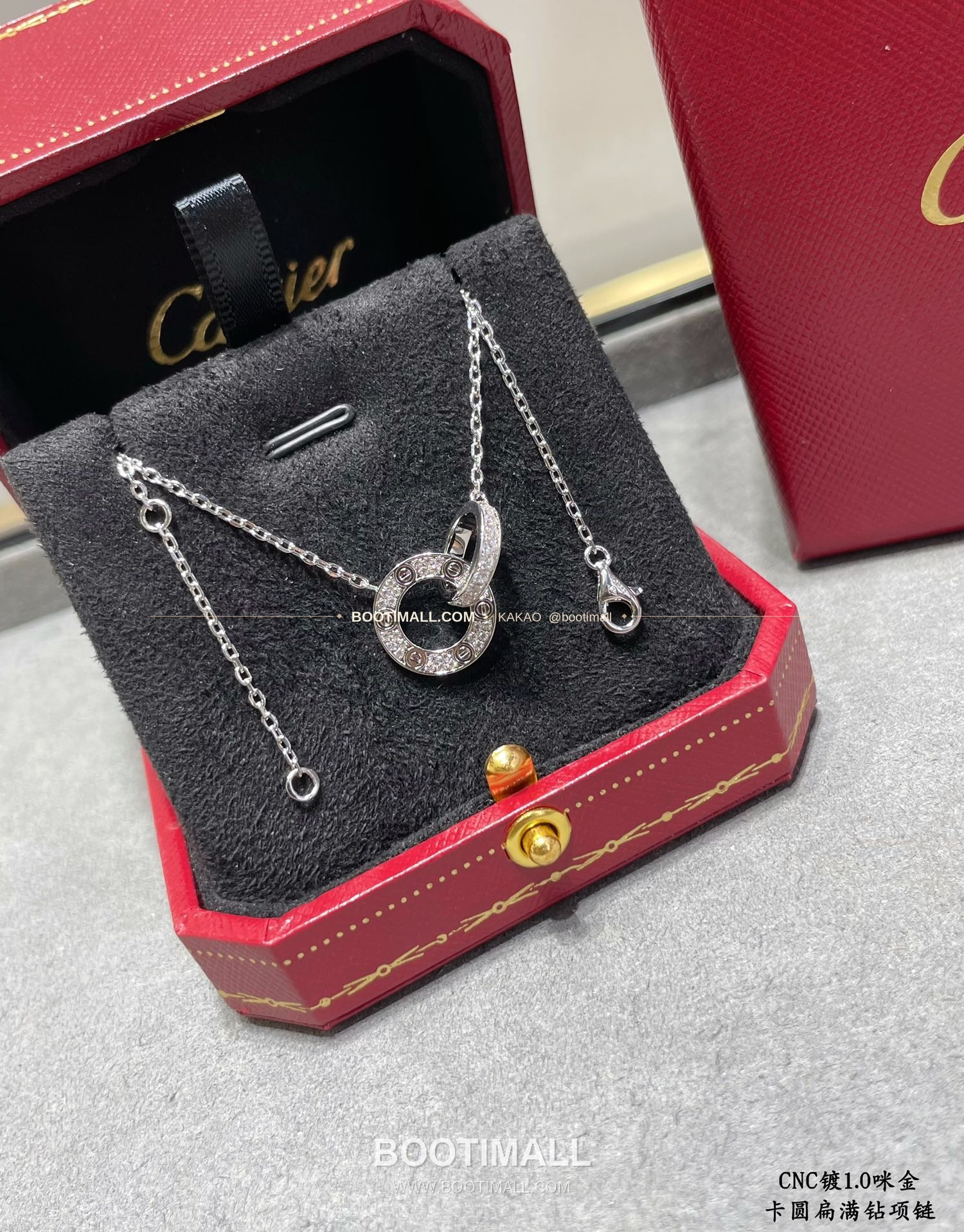 까르띠에 라운드 더블 링 리버서블 다이아 팬던트 V 골드 네크리스 Cartier Round Double Ring Reversible Diamond Pendant V Gold Necklace 3250270 3