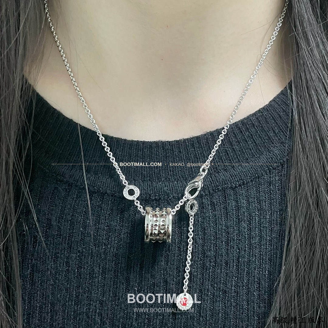 불가리 불가리 스터드 로고 펜던트 네크리스 Bulgari Bvlgari Stud Logo Pendant Necklace 2460400 1