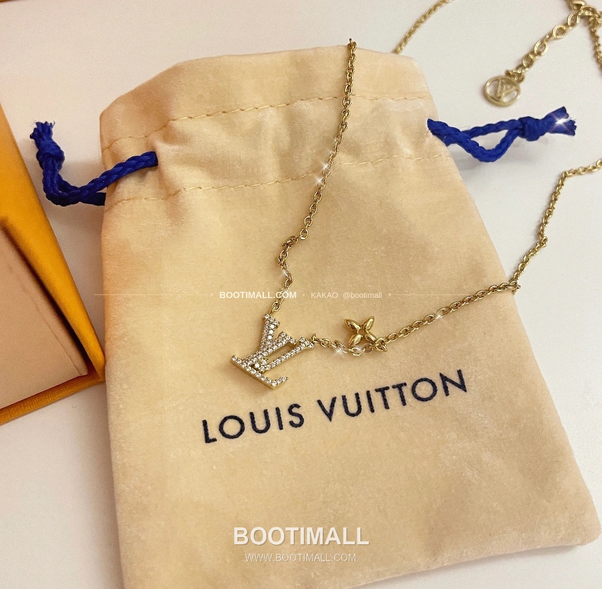 루이비통 풀 다이아 골드 V 골드 네크리스 Louis Vuitton Full Diamond Gold V Gold Necklace 5