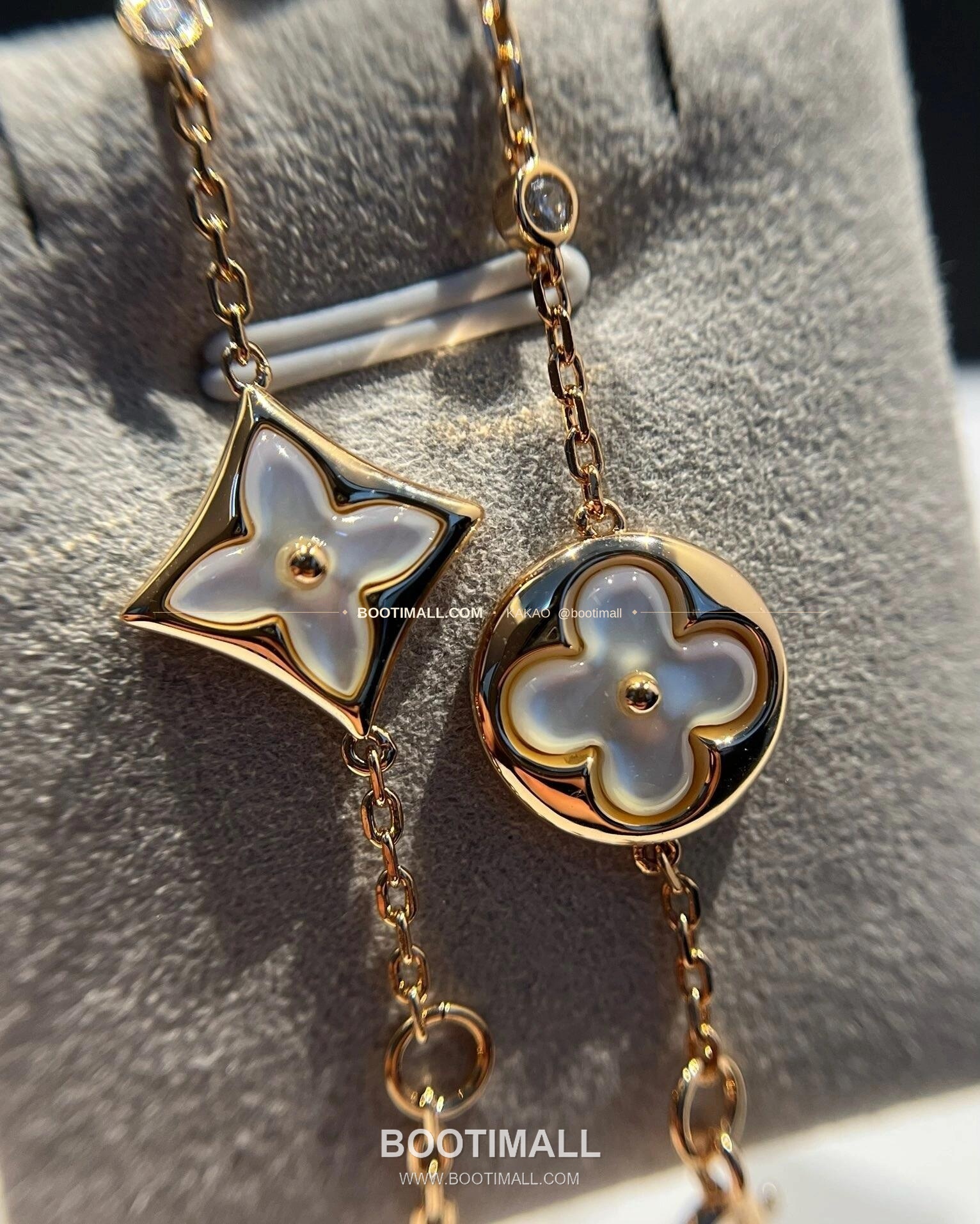 루이비통 컬러 블라썸 화이트 자개 플라워 V 골드 브레이슬릿 Louis Vuitton Color Blossom White Mother of Pearl Flower V Gold Bracelet 5