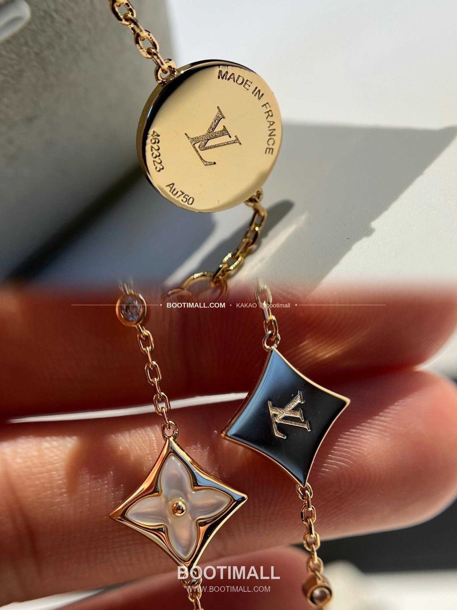 루이비통 컬러 블라썸 화이트 자개 플라워 V 골드 브레이슬릿 Louis Vuitton Color Blossom White Mother of Pearl Flower V Gold Bracelet 7