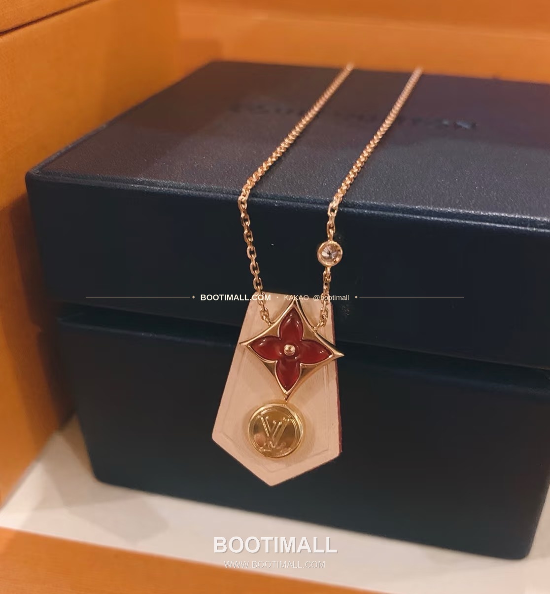 루이비통 모노그램 플라워 레드 카넬리언 V 골드 네크리스 Louis Vuitton Monogram Flower Red Carnelian V Gold Necklace 5