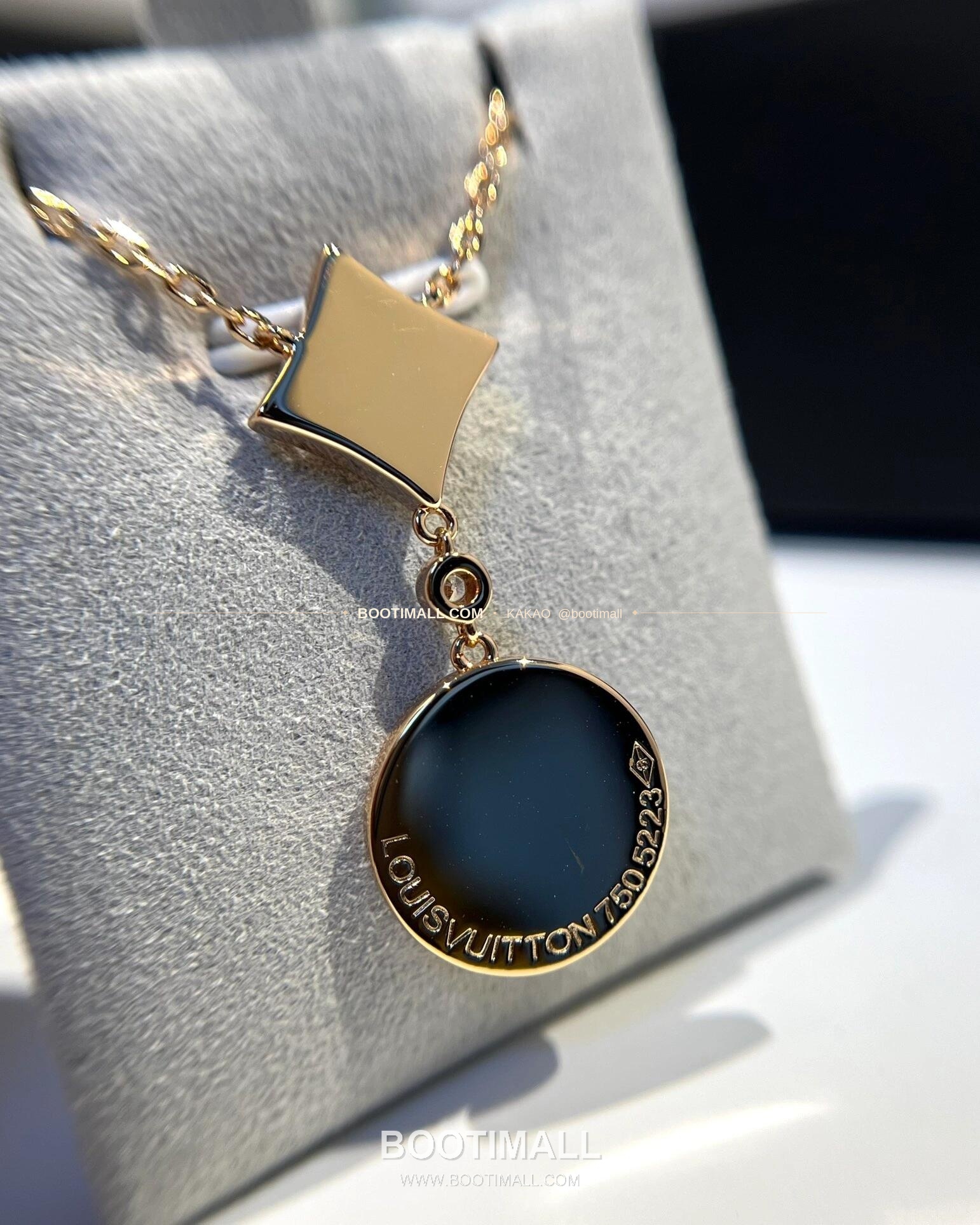 루이비통 모노그램 더블 플라워 핑크 화이트 V 골드 자개 다이아 네크리스 Louis Vuitton Monogram Double Flower Pink White V Gold Mother of Pearl Diamond Necklace 2