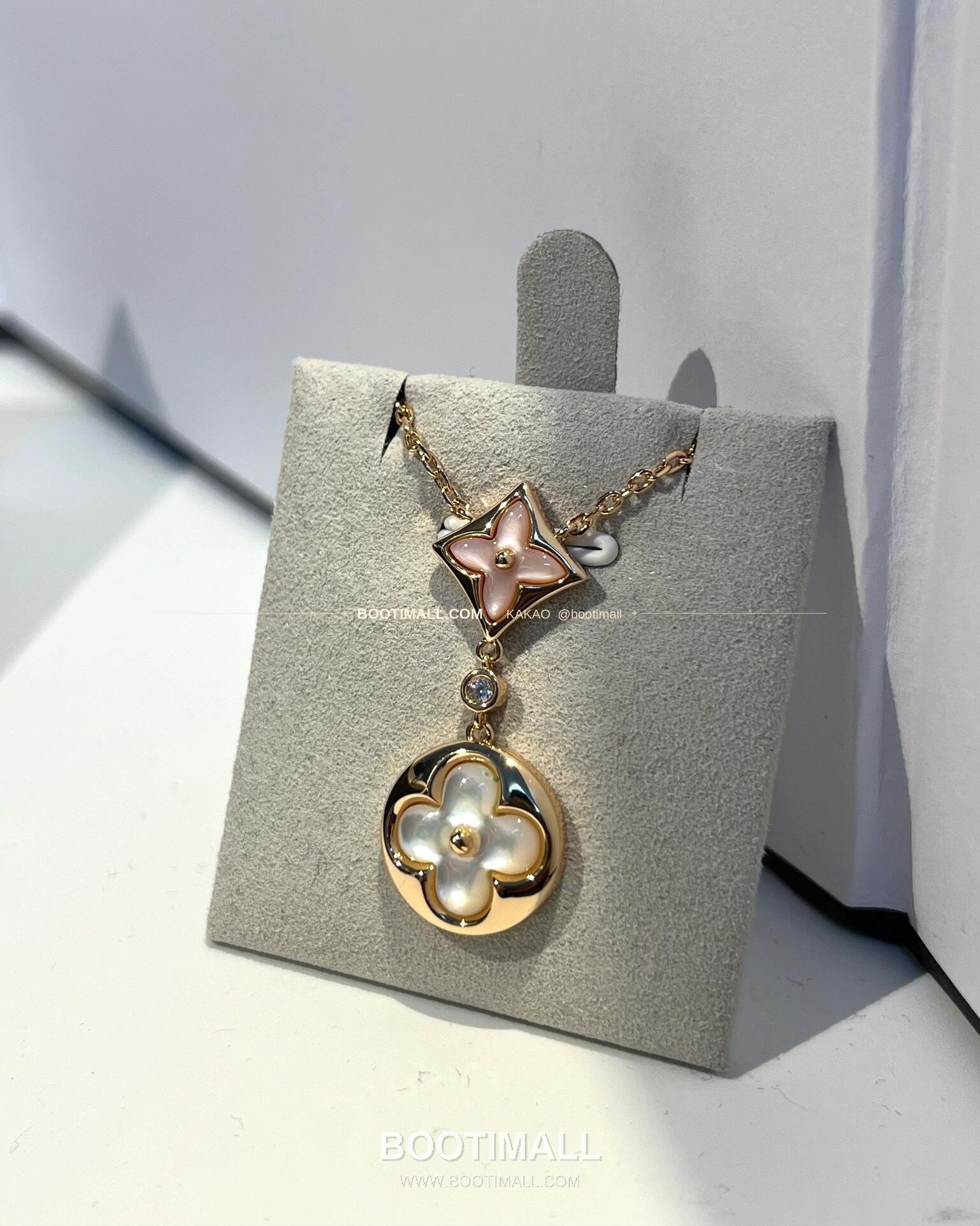 루이비통 모노그램 더블 플라워 핑크 화이트 V 골드 자개 다이아 네크리스 Louis Vuitton Monogram Double Flower Pink White V Gold Mother of Pearl Diamond Necklace 5