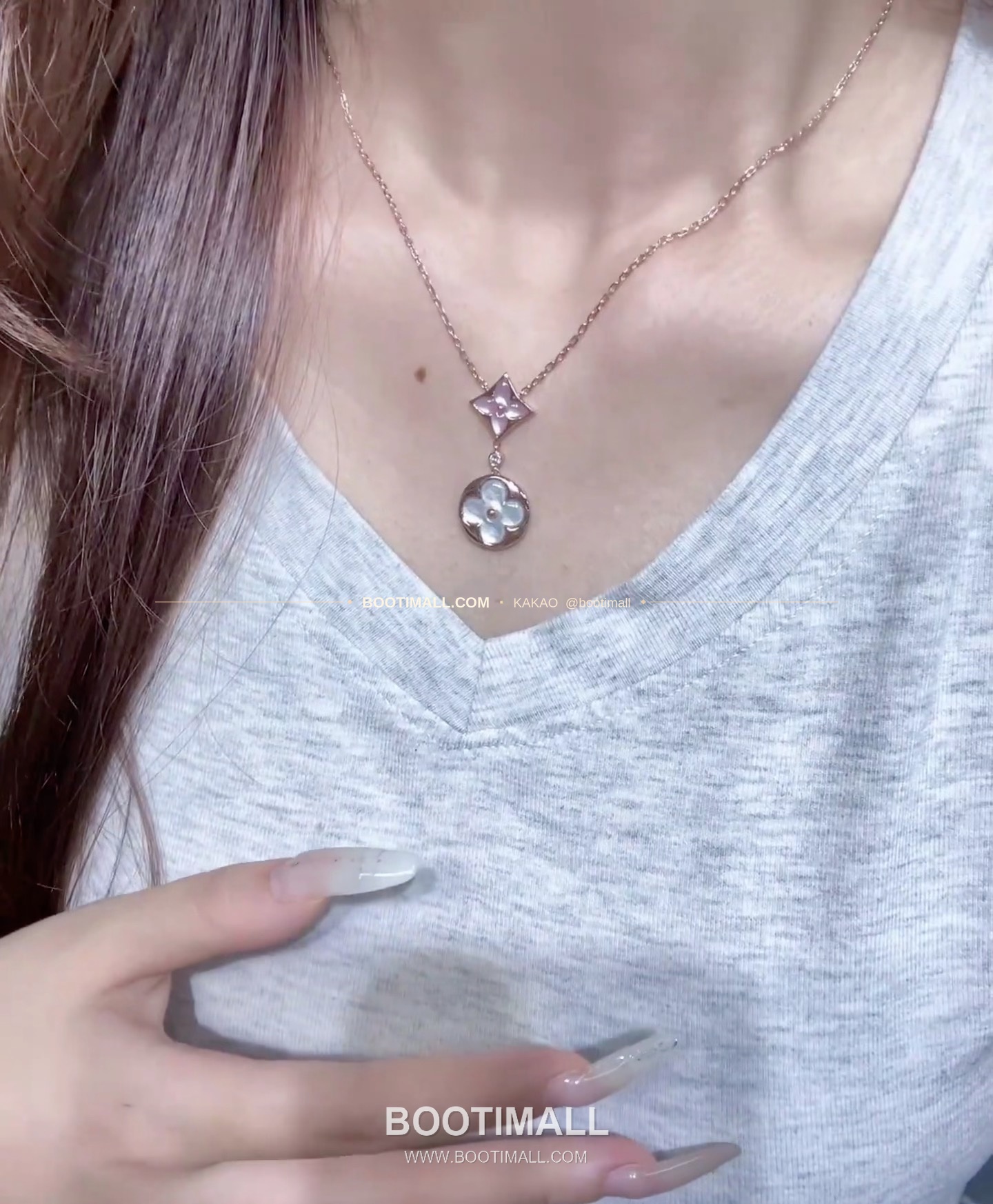 루이비통 모노그램 더블 플라워 핑크 화이트 V 골드 자개 다이아 네크리스 Louis Vuitton Monogram Double Flower Pink White V Gold Mother of Pearl Diamond Necklace 8