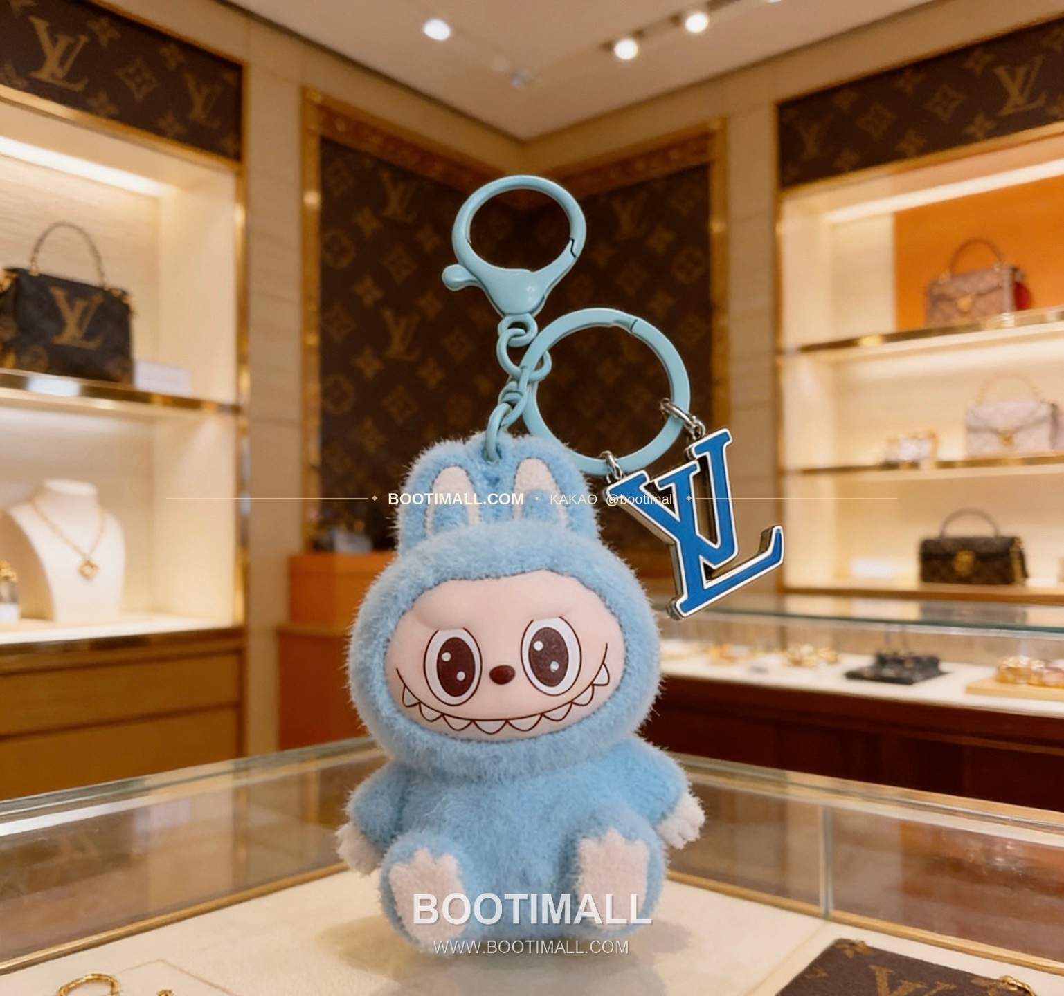 루이비통 라부부 콜라보 앵거 포레스트 빈티지 메탈 키링 Louis Vuitton Labubu Collaboration Anger Forest Vintage Metal Keyring 4