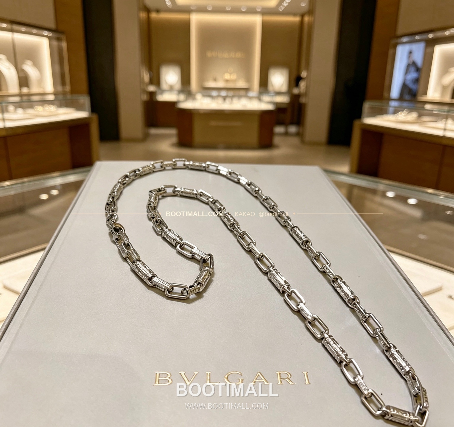 불가리 디바스 드림 V 골드 팬던트 네크리스 Bulgari Divas' Dream V Gold Pendant Necklace 7