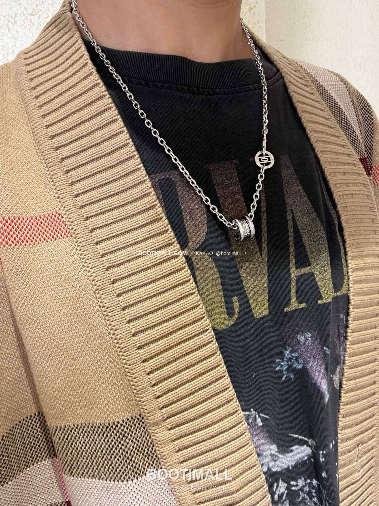 불가리 디바스 드림 V 골드 팬던트 네크리스 Bulgari Divas' Dream V Gold Pendant Necklace 4