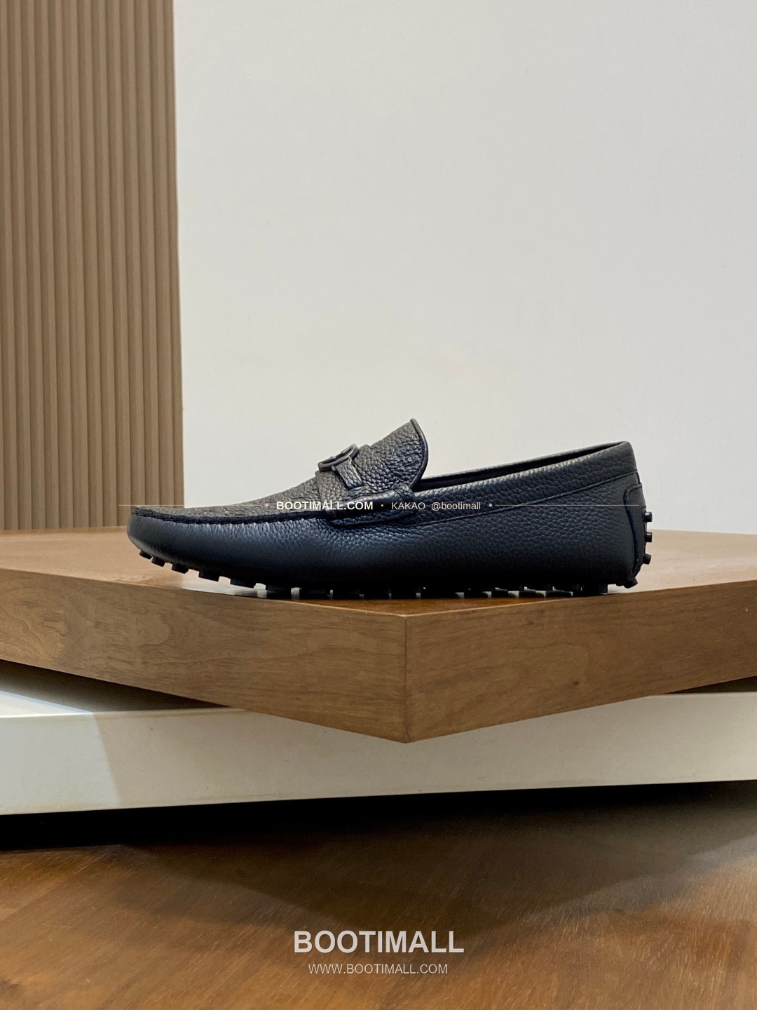 구찌 스웨이드 호스빗 드라이빙 슬립온 로퍼 Gucci Suede Horsebit Driving Slip-On Loafers 2