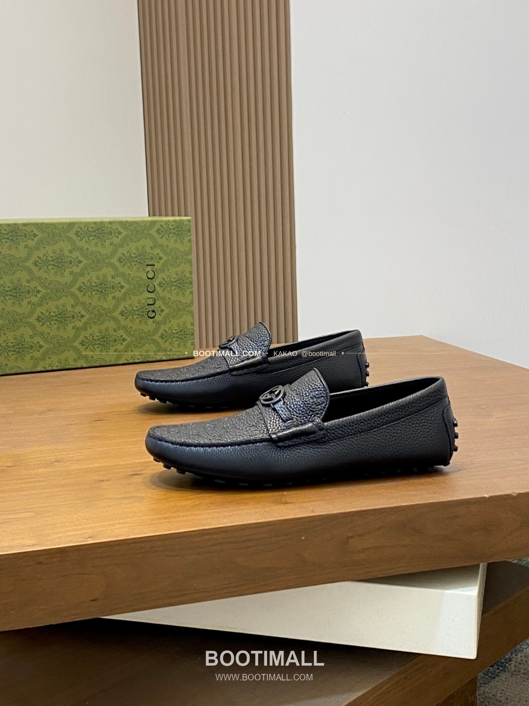 구찌 스웨이드 호스빗 드라이빙 슬립온 로퍼 Gucci Suede Horsebit Driving Slip-On Loafers 3