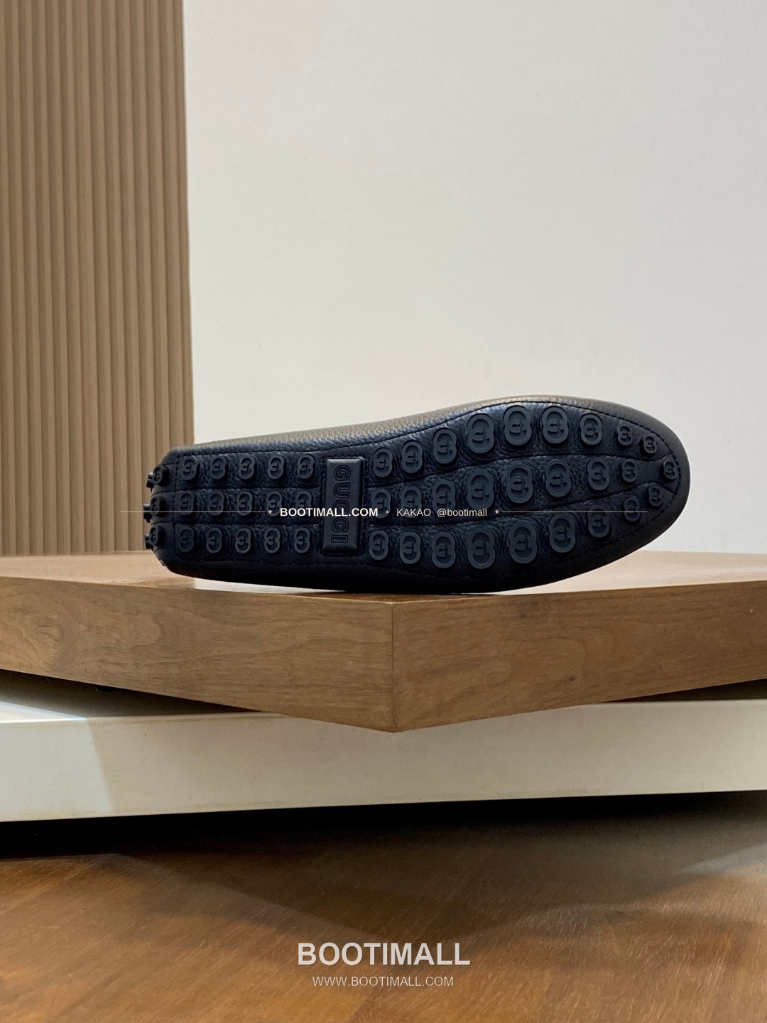 구찌 스웨이드 호스빗 드라이빙 슬립온 로퍼 Gucci Suede Horsebit Driving Slip-On Loafers 9