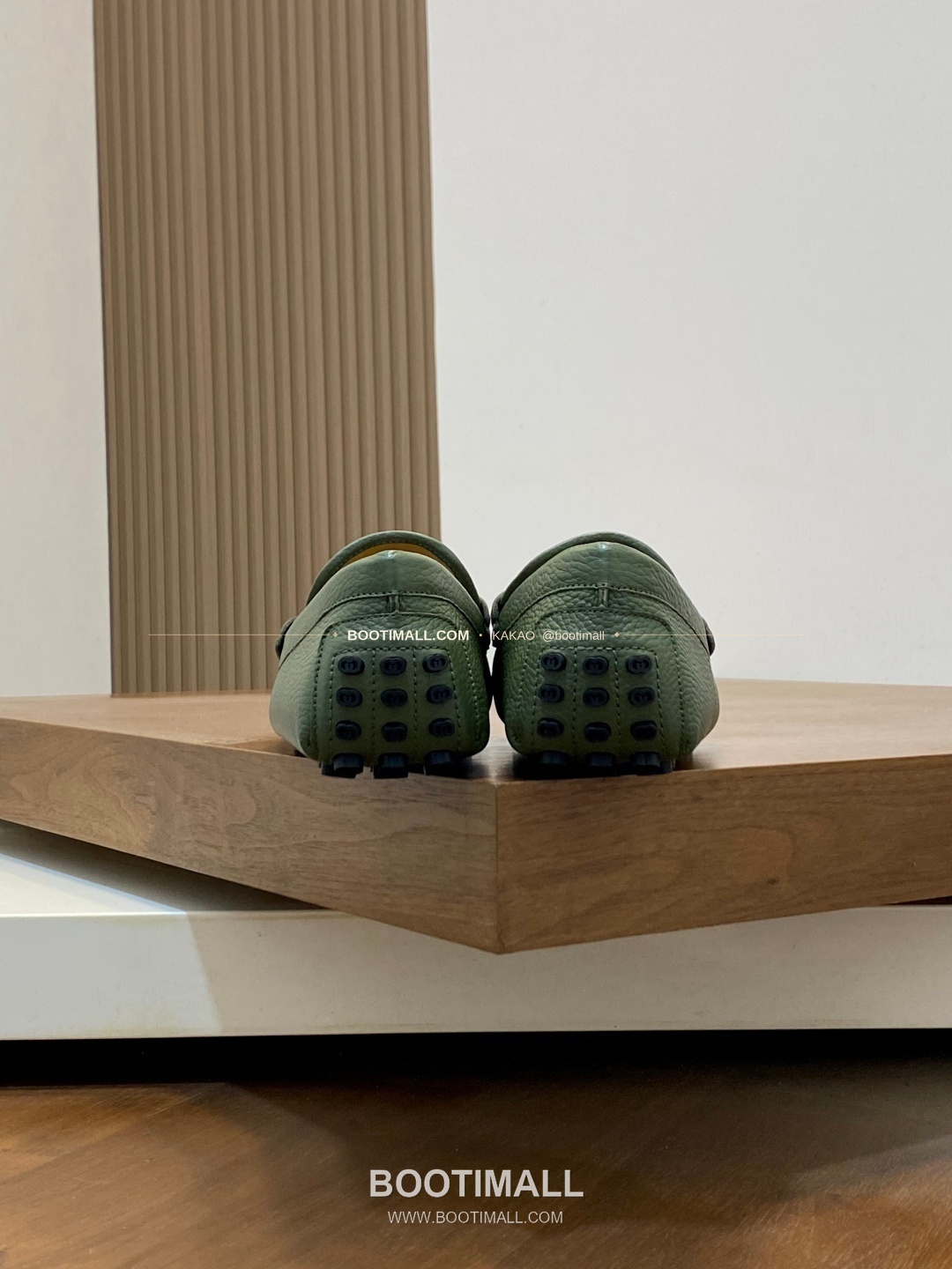 구찌 스웨이드 호스빗 드라이빙 슬립온 로퍼 그린 Gucci Suede Horsebit Driving Slip-On Loafers 8