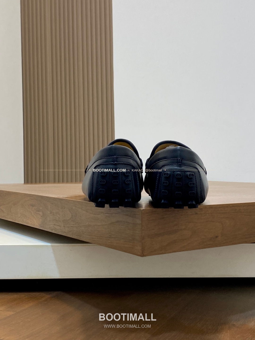 구찌 스웨이드 호스빗 드라이빙 슬립온 로퍼 블랙 Gucci Suede Horsebit Driving Slip-On Loafers 8