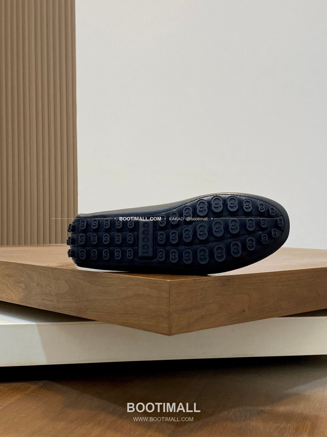 구찌 키프스킨 호스빗 드라이빙 슬립온 로퍼 블랙 Gucci Suede Horsebit Driving Slip-On Loafers 9