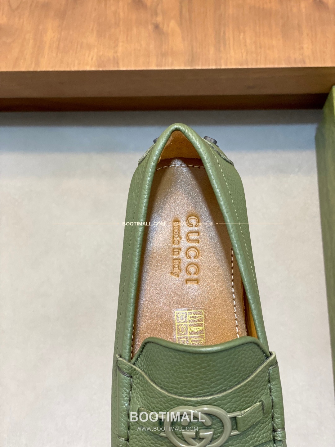 구찌 키프스킨 호스빗 드라이빙 슬립온 로퍼 그린Gucci Suede Horsebit Driving Slip-On Loafers 7