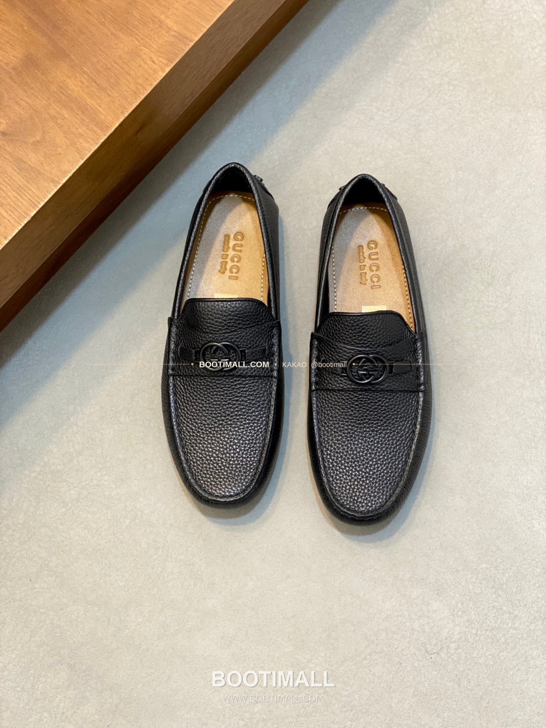 구찌 키프스킨 호스빗 드라이빙 슬립온 로퍼 Gucci Suede Horsebit Driving Slip-On Loafers 1