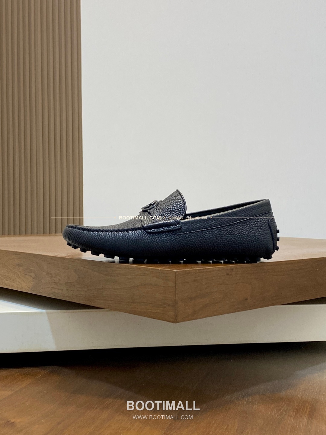 구찌 키프스킨 호스빗 드라이빙 슬립온 로퍼 Gucci Suede Horsebit Driving Slip-On Loafers 2