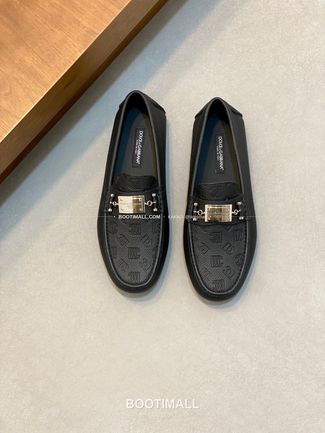 돌체앤가바나 송아지가죽 로고 드라이빙 슬립온 로퍼 Dolce & Gabbana Calfskin Logo Driving Slip-On Loafers 1