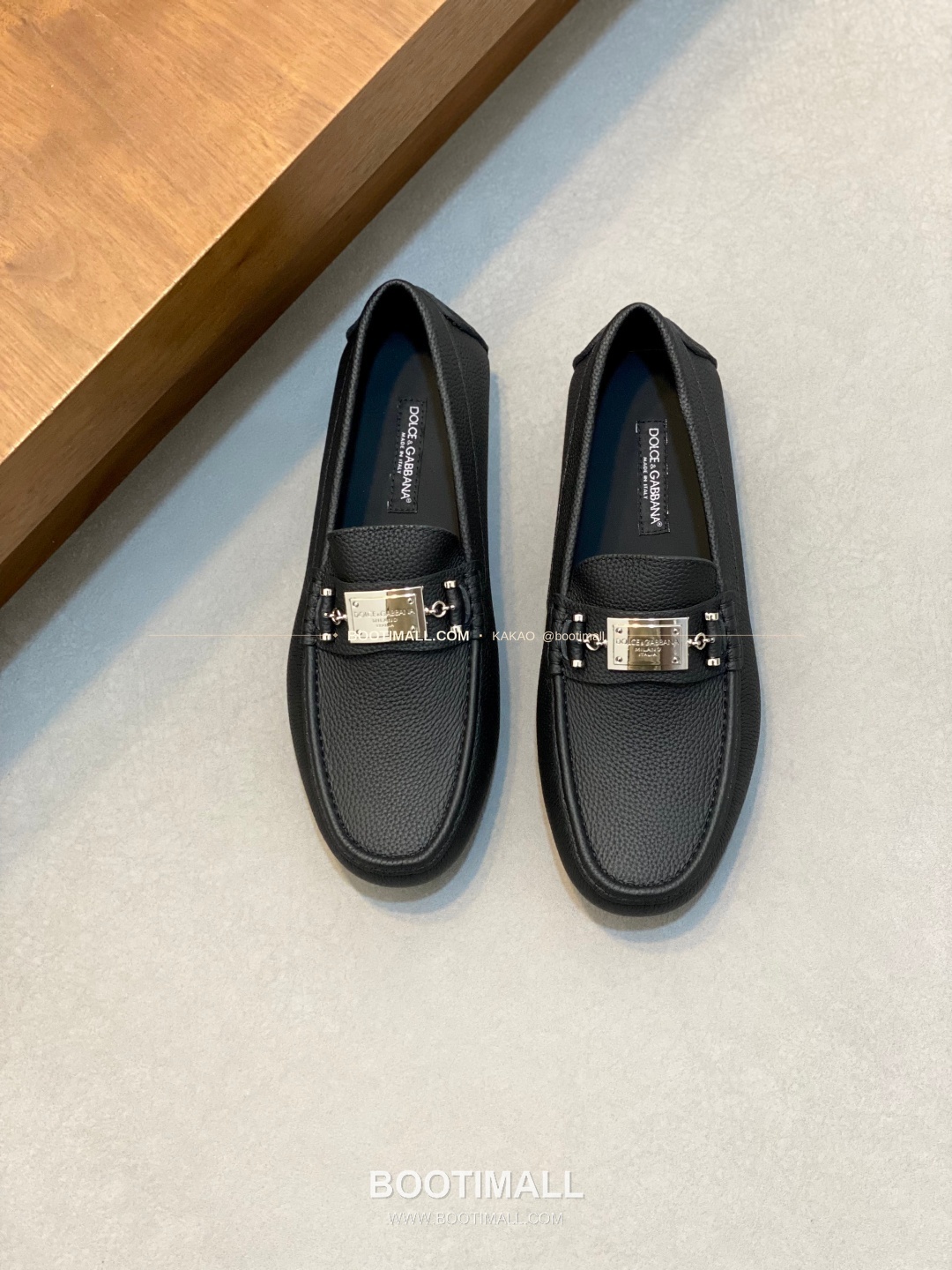 돌체앤가바나 송아지가죽 로고 드라이빙 슬립온 로퍼 Dolce & Gabbana Calfskin Logo Driving Slip-On Loafers 1
